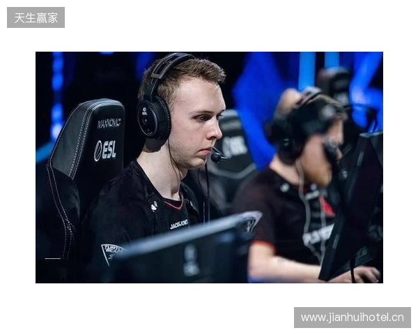 gla1ve谈rain:他正在成长为一名指挥,我为他感到非常骄傲